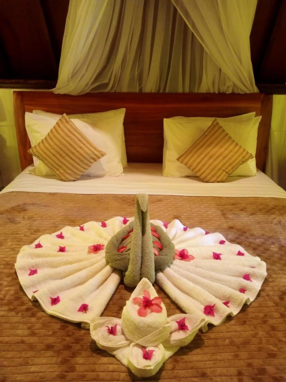 Hakuna Matata Resort Гили-Эйр Экстерьер фото